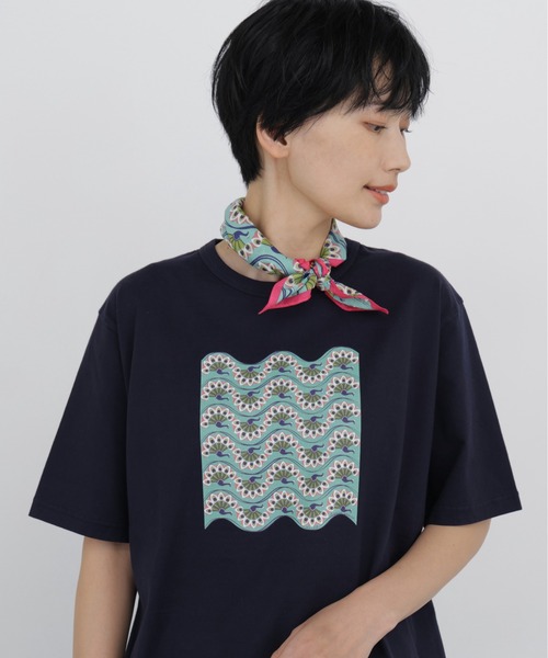 human woman(ヒューマンウーマン)の「◆【CLOUDY】コラボプリントTシャツ(Tシャツ/カットソー・レディース・ネイビー/ホワイト・MEDIUM)」の1枚目の写真