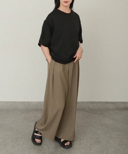 libelle more(リベル モア)の「切替デザインオーバーサイズTシャツ(Tシャツ/カットソー・レディース・グレイッシュベージュ/グリーン/オフホワイト/ブラック・L/M)」の11枚目の写真