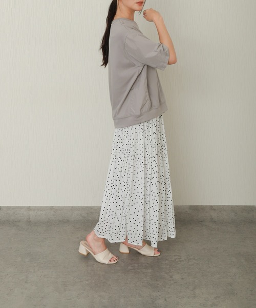 libelle more(リベル モア)の「切替デザインオーバーサイズTシャツ(Tシャツ/カットソー・レディース・グレイッシュベージュ/グリーン/オフホワイト/ブラック・L/M)」の19枚目の写真