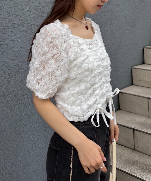 w closet(ダブルクローゼット)の「フラワーレースドロストブラウス 夏服(シャツ/ブラウス・レディース・グリーン/オフホワイト/ブラック・FREE)」の22枚目の写真