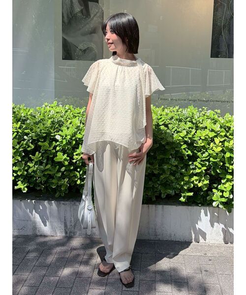 LAGUNAMOON（ラグナムーン）の「バイカラータックワイドパンツ 【夏服】【オフィスカジュアル】（その他パンツ・レディース・ブラウン/アイボリー・MEDIUM/SMALL）」の7枚目の写真