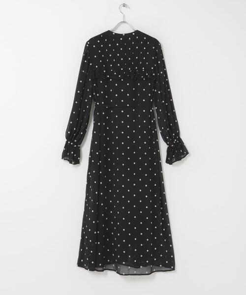 URBAN RESEARCH ROSSO WOMEN(アーバンリサーチ ロッソ)の「『WEB限定』フラワー刺繍ピンタックフリルワンピース(ワンピース・レディース・ブラック・FREE)」の13枚目の写真