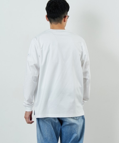 TATRAS（タトラス）の「【WEB先行予約】[TATRAS/タトラス] OSMO ワンポイントロゴ ロングスリーブTシャツ（Tシャツ/カットソー・レディース・ホワイト/ブラック・1/2/3）」の21枚目の写真