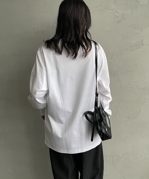 TATRAS（タトラス）の「【WEB先行予約】[TATRAS/タトラス] OSMO ワンポイントロゴ ロングスリーブTシャツ（Tシャツ/カットソー・レディース・ホワイト/ブラック・1/2/3）」の16枚目の写真