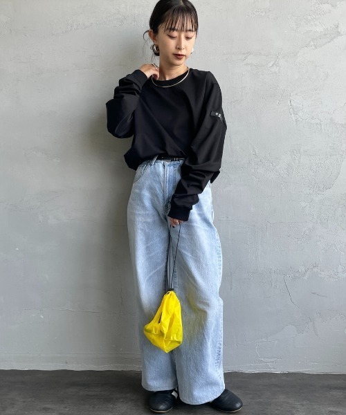 TATRAS（タトラス）の「【WEB先行予約】[TATRAS/タトラス] OSMO ワンポイントロゴ ロングスリーブTシャツ（Tシャツ/カットソー・レディース・ホワイト/ブラック・1/2/3）」の5枚目の写真