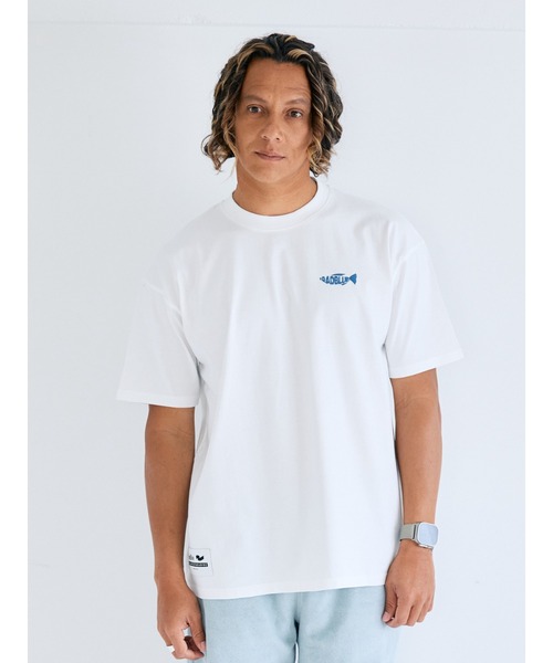 RadBlue（ラッドブルー）の「DrySilkyCotton Tshirt【fish】（その他トップス・メンズ・ホワイト/インディゴブルー・SMALL/MEDIUM/LARGE/X-LARGE/XL）」の8枚目の写真