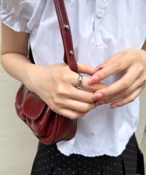 mebole(メボレ)の「round star ring(リング・レディース・ゴールド/シルバー・FREE)」の5枚目の写真