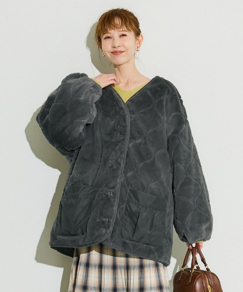 coca(coca)(コカ)の「リバーシブルファーキルティングジャケット(その他アウター・レディース・カーキ/チャコール・S/M/L)」の1枚目の写真