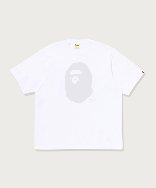 A BATHING APE(アベイシングエイプ)の「TONAL APE HEAD RELAXED FIT TEE(Tシャツ/カットソー・メンズ・ホワイト/ブラック・SMALL/X-LARGE/MEDIUM/LARGE)」の1枚目の写真