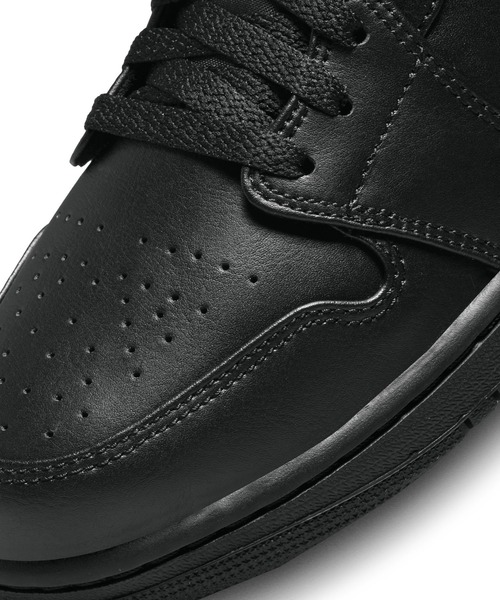 JORDAN BRAND（ジョーダンブランド）の「JORDAN BRAND AIR JORDAN 1 MID 554724-093（スニーカー・メンズ・ブラック・28cm/27.5cm/27cm/26.5cm）」の6枚目の写真