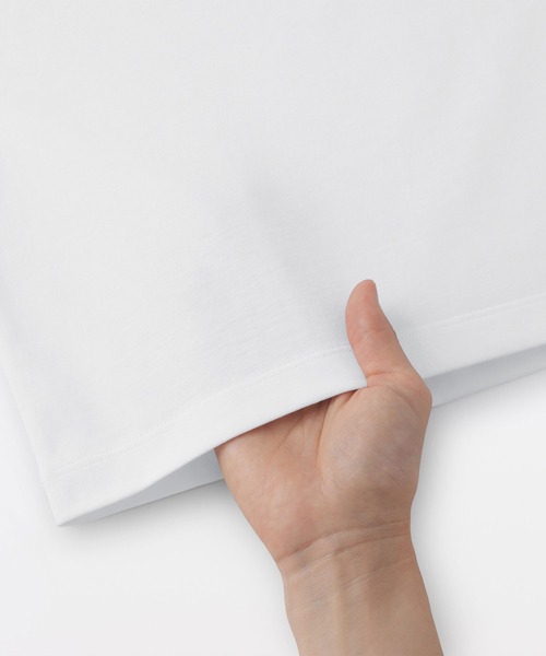 無印良品(ムジルシリョウヒン)の「婦人 天竺編みボートネック七分袖Tシャツ(Tシャツ/カットソー・レディース・ダークグレー/ブラック/オレンジ系/クリーム/ホワイト/ライトグリーン・S/M/L/XL/XXL)」の11枚目の写真