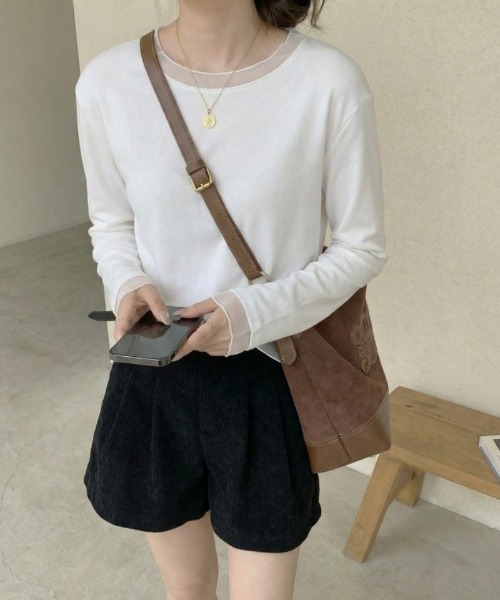 Ritzy(リッツィー)の「クルーネック・長袖シアーレイヤードカットソー(Tシャツ/カットソー・レディース・ブラック/グレー/ホワイト・LARGE/MEDIUM)」の7枚目の写真