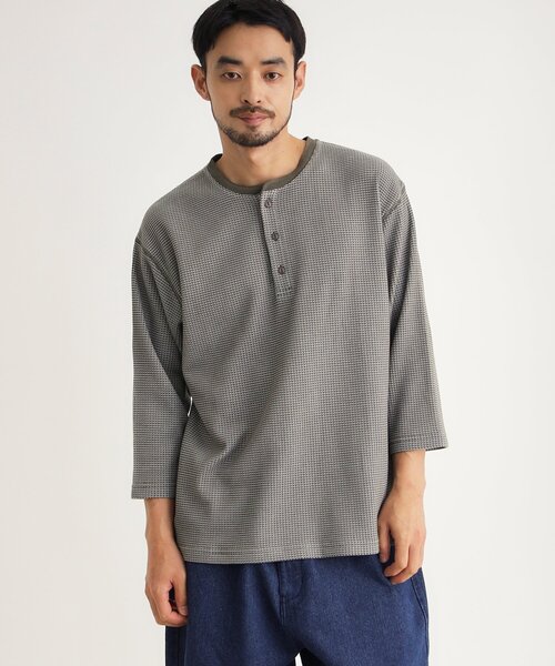 BACK NUMBER(バックナンバー)の「ワッフル7分袖ヘンリーネックTシャツ(Tシャツ/カットソー・メンズ・カーキ/ブラック/レッド系・05/06/04)」の13枚目の写真