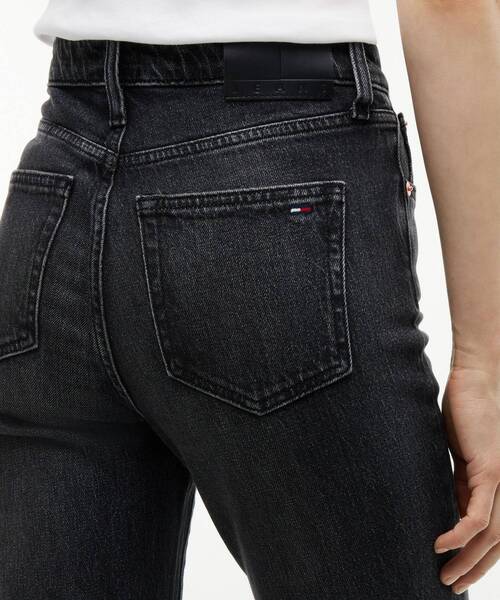 tommy jeans（トミー ジーンズ）の「シルヴィアハイライズブーツカットジーンズ（デニムパンツ・レディース・ブラック・26inch/25inch/27inch）」の4枚目の写真