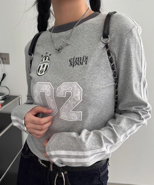 AVYL(アヴィル)の「ナンバープリント袖ラインゲームシャツ(Tシャツ/カットソー・レディース・ネイビー/グレー・M)」の16枚目の写真