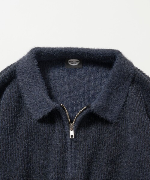 FREAK'S STORE(フリークスストア)の「限定展開 衿付 ハーフジップ ニット / マフポケット ドロップショルダー(ニット/セーター・メンズ・ブルー/ブラック/ブラウン・LARGE/SMALL/MEDIUM)」の5枚目の写真