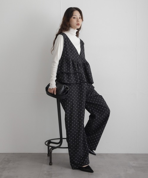 URBAN RESEARCH Sonny Label(アーバンリサーチサニーレーベル)の「『UR TECH』蓄熱ハイネックメロウプルオーバー(Tシャツ/カットソー・レディース・グレー系その他/チャコールグレー/ブラック/オフホワイト・FREE)」の21枚目の写真
