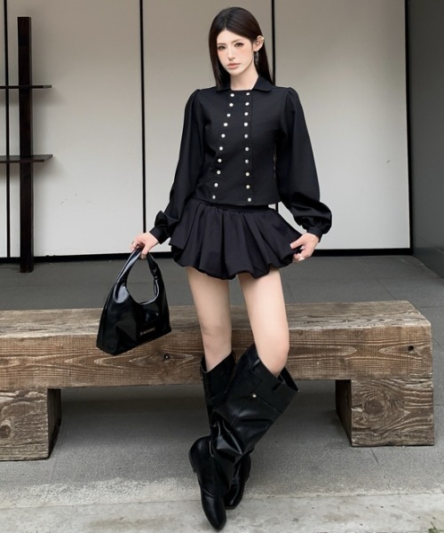 Aelina(エリナ)の「ダブルブレストパフスリーブショートブラウス(シャツ/ブラウス・レディース・ホワイト/ブラック・FREE)」の16枚目の写真