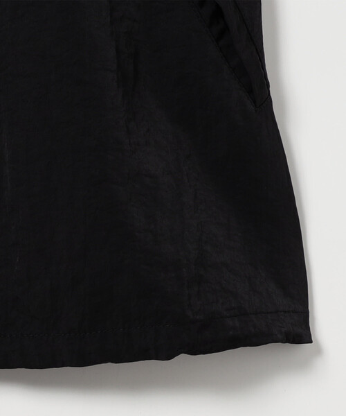 FREAK'S STORE(フリークスストア)の「crinkle crinkle crinkle/クリンクルクリンクルクリンクル gather monster coach jacket/ギャザー モンスターコーチジャケット(ナイロンジャケット・レディース・ネイビー/ブラック・フリ-)」の7枚目の写真