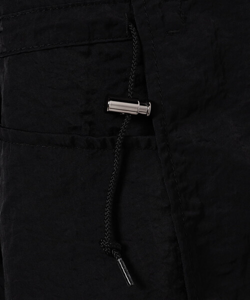 FREAK'S STORE(フリークスストア)の「crinkle crinkle crinkle/クリンクルクリンクルクリンクル gather monster coach jacket/ギャザー モンスターコーチジャケット(ナイロンジャケット・レディース・ネイビー/ブラック・フリ-)」の8枚目の写真