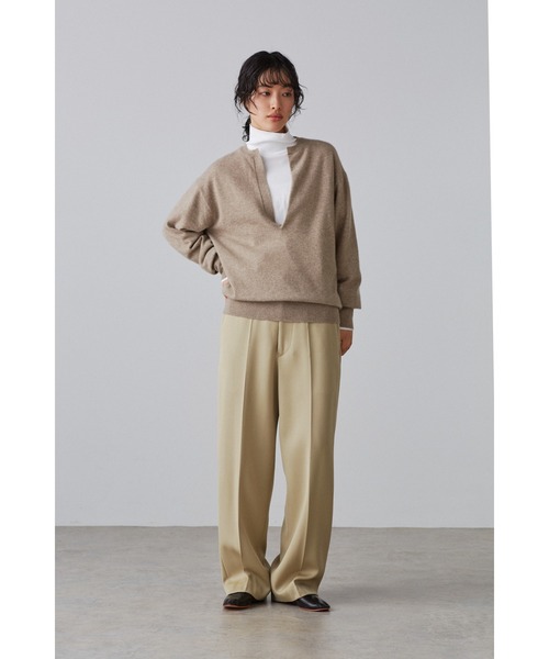 YLEVE(イレーヴ)の「YLEVE / WOOL RAYON TWILL TR(その他パンツ・レディース・ベージュ・2/1/0)」の5枚目の写真