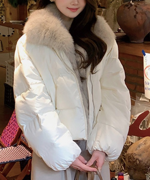 ADDITION STORE(アディションストア)の「\2WAY♪ファー脱着デザイン/ フェイクファー レイヤード ファイバーダウン ジャケット / 中綿ブルゾン(ダウンジャケット/コート・レディース・サックスブルー/ブラック/ピンク/オフホワイト・LARGE/X-SMALL/MEDIUM/SMALL)」の1枚目の写真