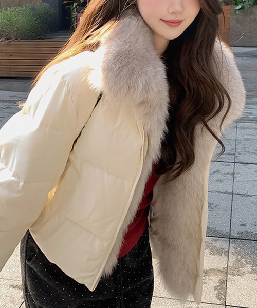ADDITION STORE(アディションストア)の「\2WAY♪ファー脱着デザイン/ フェイクファー レイヤード ファイバーダウン ジャケット / 中綿ブルゾン(ダウンジャケット/コート・レディース・サックスブルー/ブラック/ピンク/オフホワイト・LARGE/X-SMALL/MEDIUM/SMALL)」の8枚目の写真