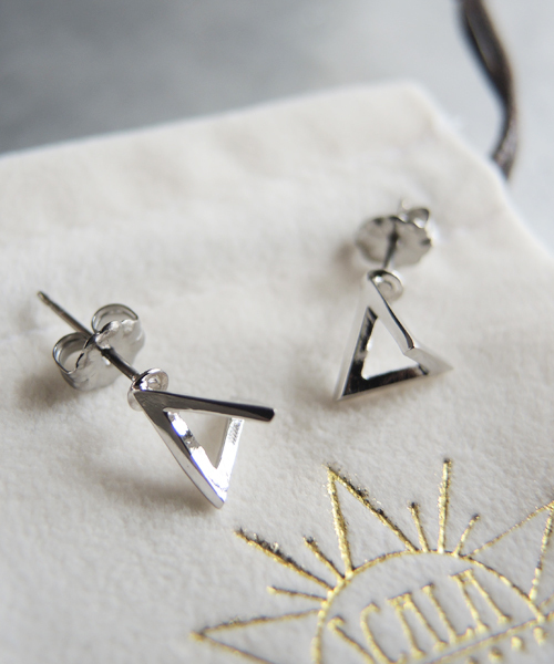 SCALA（スカラ）の「【SCALA/スカラ】Cometピアス/made in JAPAN（日本製）（ピアス（両耳用）・メンズ・シルバー/アンティークシルバー/ゴールド/アンティークゴールド・FREE）」の2枚目の写真