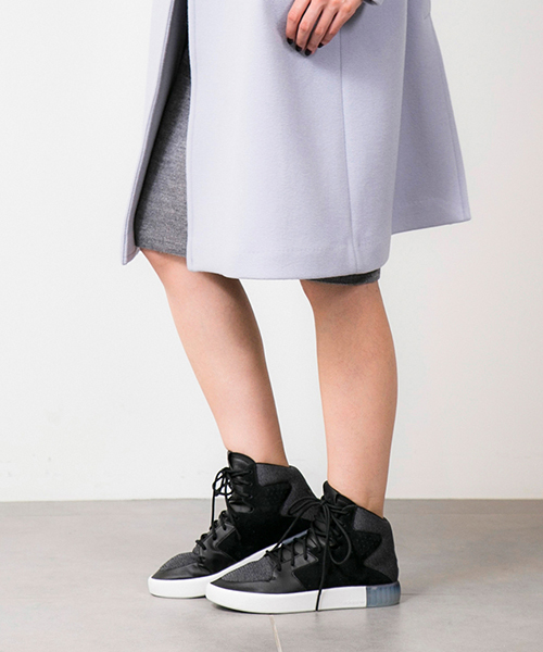 adidas Originals（アディダスオリジナルス）の「【adidas Originals】adidas Originals for emmi TUBULAR INVADER 2.0（スニーカー・レディース・ブラック・24/25/24.5/23/23.5/26.5/26/27/22.5/25.5/27.5）」の3枚目の写真
