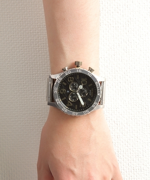 NIXON(ニクソン)の「THE 51-30 CHRONO(アナログ腕時計・メンズ・ブラック/ホワイト/ネイビー/ゴールド/ブラック系その他/ゴールド系その他/ピンクゴールド/ホワイト系その他/シルバー系その他/その他1/その他2/ブルー系その他/その他3/ブラック系その他2・FREE)」の13枚目の写真
