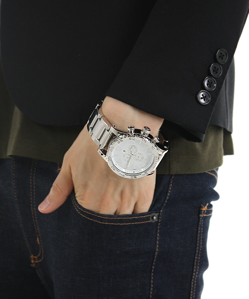 NIXON(ニクソン)の「THE 51-30 CHRONO(アナログ腕時計・メンズ・ブラック/ホワイト/ネイビー/ゴールド/ブラック系その他/ゴールド系その他/ピンクゴールド/ホワイト系その他/シルバー系その他/その他1/その他2/ブルー系その他/その他3/ブラック系その他2・FREE)」の20枚目の写真