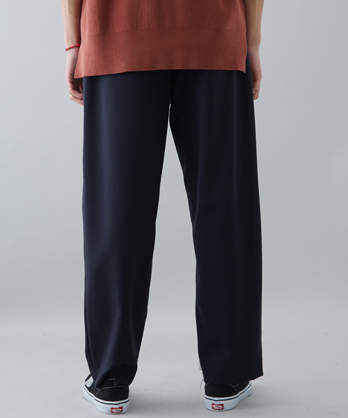 STUDIOUS（ステュディオス）の「STUDIOUS ベルテッドワイドスラックス（スラックス・メンズ・ブラック/ネイビー・2/1/3）」の16枚目の写真