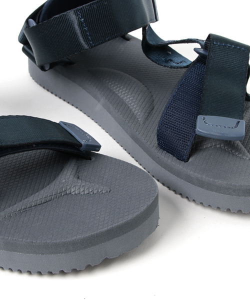 suicoke(スイコック)の「【SUICOKE / スイコック】DEPA-C(サンダル・レディース・ブラック/ネイビー・6/5/7)」の7枚目の写真