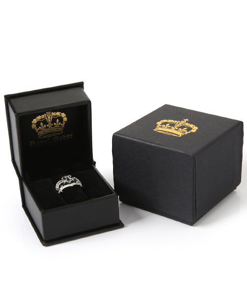 ROYAL ORDER(ロイヤルオーダー)の「VERONIQUE TIARA RING w/ PAVÉ DIAMONDS(リング・レディース・シルバー・14号 US-7/11号 US-5h/10号 US-5/13号 US-6h/15号 US-7h/18号 US-9/16号 US-8/12号 US-6)」の6枚目の写真