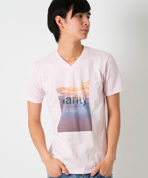 GOSTAR DE FUGA（ゴスタール ジフーガ）の「グラフィックプリント半袖Tシャツ/カットソー（Tシャツ/カットソー・メンズ・ホワイト/ライトピンク・L/M）」の2枚目の写真