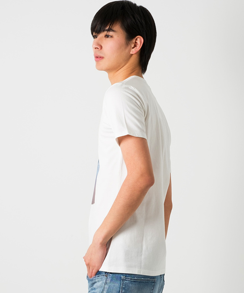 GOSTAR DE FUGA（ゴスタール ジフーガ）の「グラフィックプリント半袖Tシャツ/カットソー（Tシャツ/カットソー・メンズ・ホワイト/ライトピンク・L/M）」の4枚目の写真