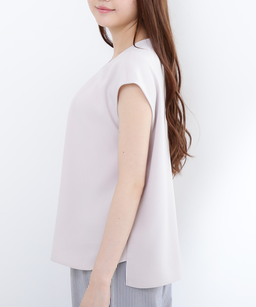 N.(N. Natural Beauty Basic)(エヌエヌナチュラルビューティーベーシック)の「◆パーツ付とろみノースリーブブラウス(シャツ/ブラウス・レディース・ネイビー/ブルー/ベージュ/ホワイト・MEDIUM)」の18枚目の写真