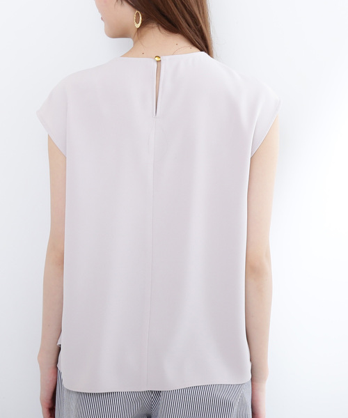 N.(N. Natural Beauty Basic)(エヌエヌナチュラルビューティーベーシック)の「◆パーツ付とろみノースリーブブラウス(シャツ/ブラウス・レディース・ネイビー/ブルー/ベージュ/ホワイト・MEDIUM)」の19枚目の写真