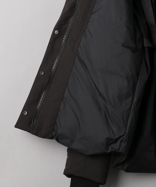 CANADA GOOSE(カナダグース)の「<CANADA GOOSE(カナダグース)>BLAKELY PARKA ダウンジャケット:(ダウンジャケット/コート・レディース・ブラック・X-SMALL/SMALL)」の18枚目の写真