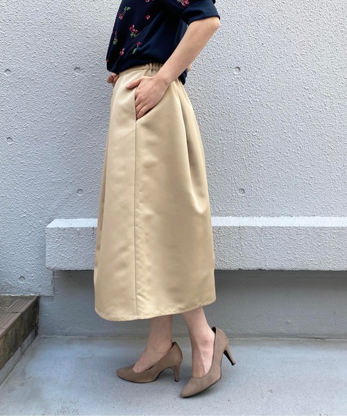 BE NEAT（ビーニート）の「【日本製】ディープタックスカート（スカート・レディース・ベージュ/オレンジ/グリーン・M）」の14枚目の写真