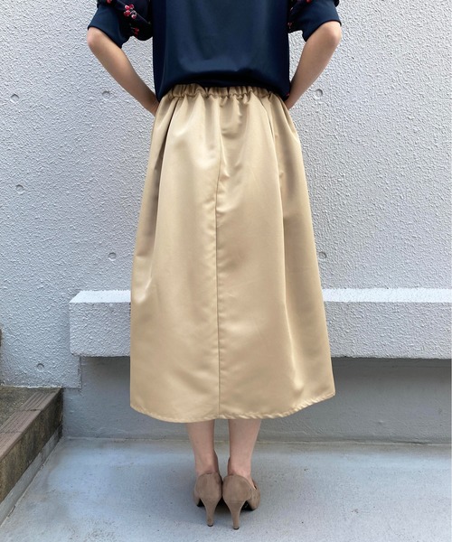 BE NEAT（ビーニート）の「【日本製】ディープタックスカート（スカート・レディース・ベージュ/オレンジ/グリーン・M）」の15枚目の写真