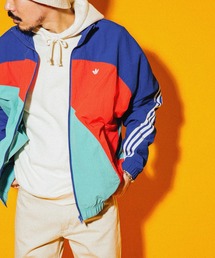 URBAN RESEARCH DOORS�i�A�[�o�����T�[�`�h�A�[�Y�j�́uadidas�@Exclusive O/C WINDBREAKER�i�i�C�����W���P�b�g�j�v