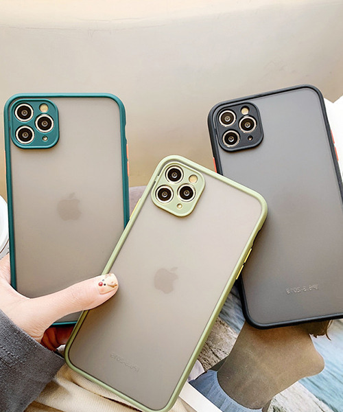 c.u.l（シーユーエル）の「【c.u.l】バンパー風 フレーム マット クリア iPhoneカバー アイフォンケース ipc484（スマホケース/カバー・レディース・ブラック/グリーン/ライトグリーン/レッド/ブルー・K/F/A/E/J/D/B/I）」の7枚目の写真