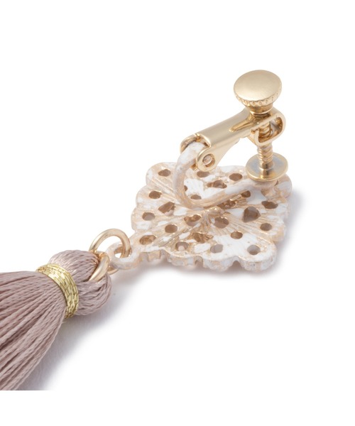 Francfranc(フランフラン)の「ミア イヤリング タッセルA(イヤリング・レディース・マルチ・FREE)」の3枚目の写真