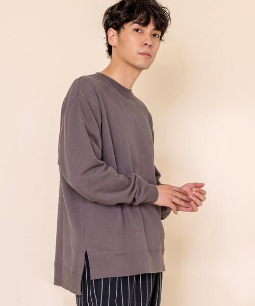 coen（コーエン）の「【WEB限定】USAコットンスウェットスリットクルーネックトレーナー#（スウェット・メンズ・ホワイト/ダークブラウン/ブラック/ライトピンク/ナチュラル/ターコイズブルー/ケリー/ダークグレー/ベージュ/ネイビー/その他1・X-LARGE/LARGE/MEDIUM/SMALL）」の4枚目の写真