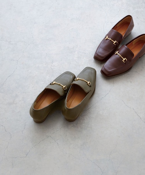 menue（メヌエ）の「スクエアトゥビットローファー（ローファー・レディース・ブラック/ブラウン系その他/アイボリー/ダークブラウン/ダークグリーン/グレイッシュベージュ/オフホワイト/キャメル・XS/M/LL/3L/S/L/SS）」の16枚目の写真