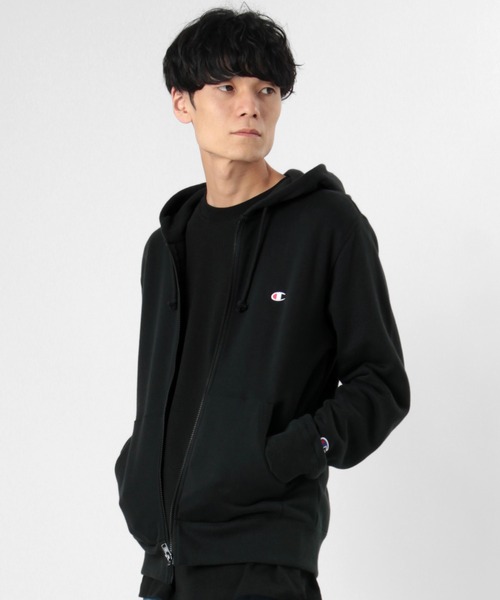 Champion(チャンピオン)の「【Champion/チャンピオン】 ロゴ刺繍 ワンポイント スウェットパーカー/ジップパーカー/フーディー(パーカー・メンズ・ネイビー/ブラック/グレー・XL/L/M)」の4枚目の写真