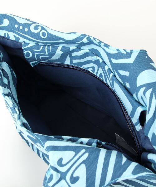 Kahiko（カヒコ）の「【Kahiko】ポリネシアントライバル柄ミニトートバッグ（トートバッグ・レディース・ベージュ/ネイビー/ブラウン/グリーン・FREE）」の7枚目の写真