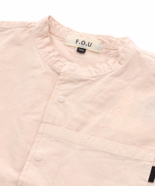 F.O.U(エフオーユー)の「F.O.U/エフオーユー オーバーサイズボックスシャツ(シャツ/ブラウス・キッズ・ライトブルー/ブラック/ピンク・120/140)」の4枚目の写真