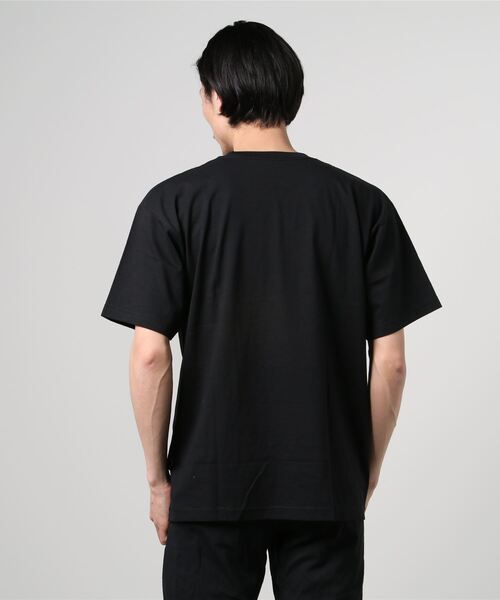 BAIT（ベイト）の「【2104_BAT】BAIT LOGOTYPE TEE（Tシャツ/カットソー・メンズ・ホワイト/ブラック・SMALL/MEDIUM/LARGE/X-LARGE/XX-LARGE）」の5枚目の写真